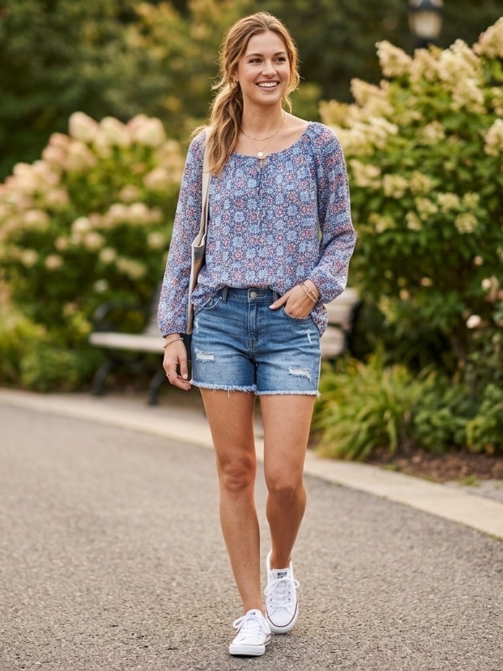 Daisy Fuentes Blue Floral Boho Chiffon Peasant Blouse Size Large